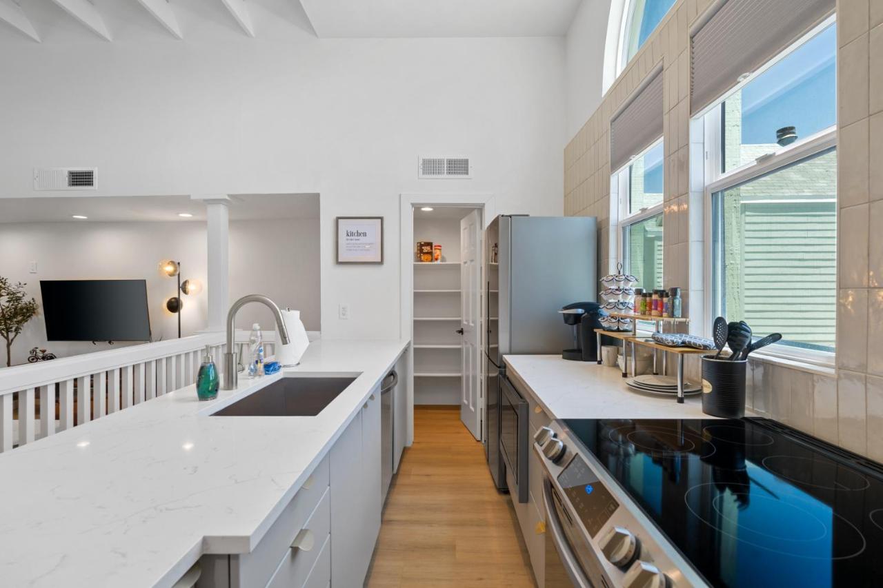 Chic Uptown Phoenix Home - Pool Table & Perfect Location Extérieur photo